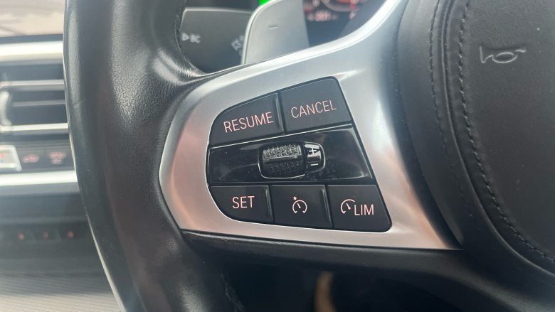 BMW 3 Series 330d xDrive M Sport 4dr Step Auto Diesel Saloon